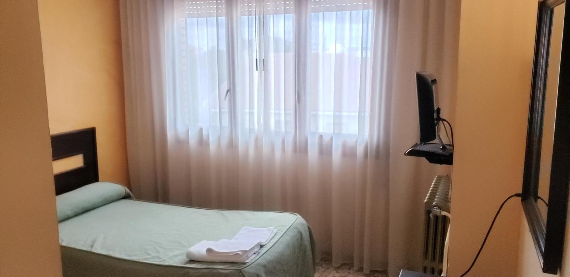 Hotel Balfagon Calanda Eksteriør billede