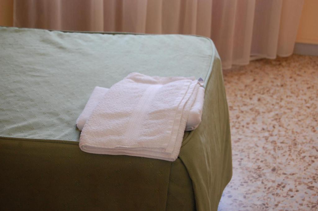 Hotel Balfagon Calanda Værelse billede