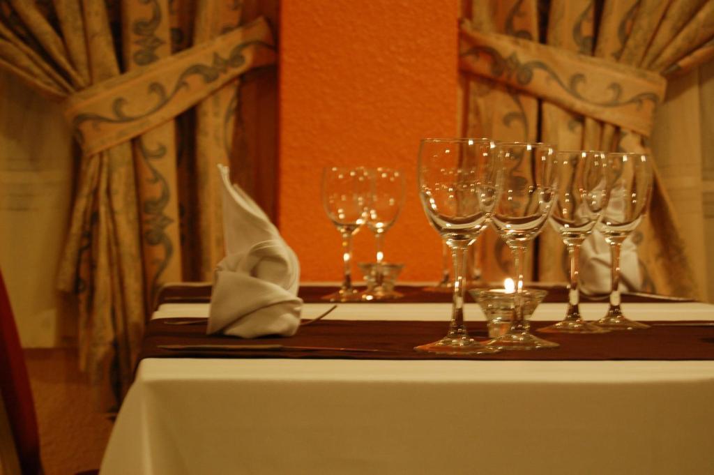 Hotel Balfagon Calanda Eksteriør billede