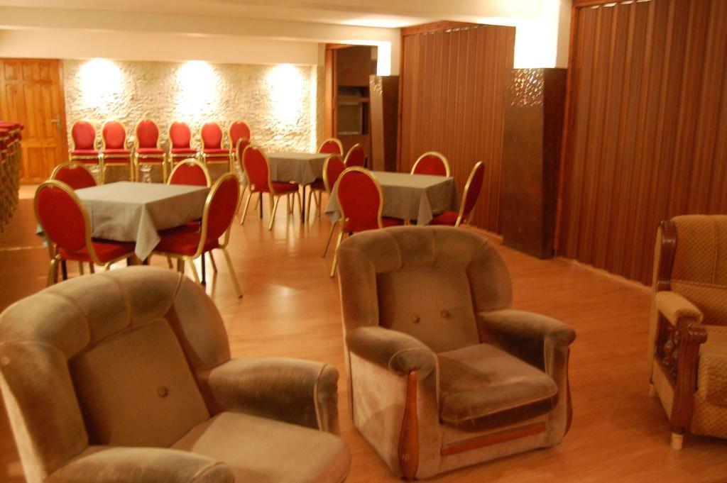 Hotel Balfagon Calanda Eksteriør billede